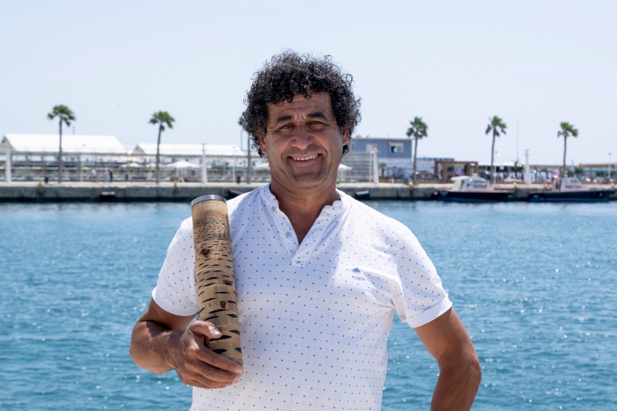 Nacho Llorca with the Relay4Nature baton